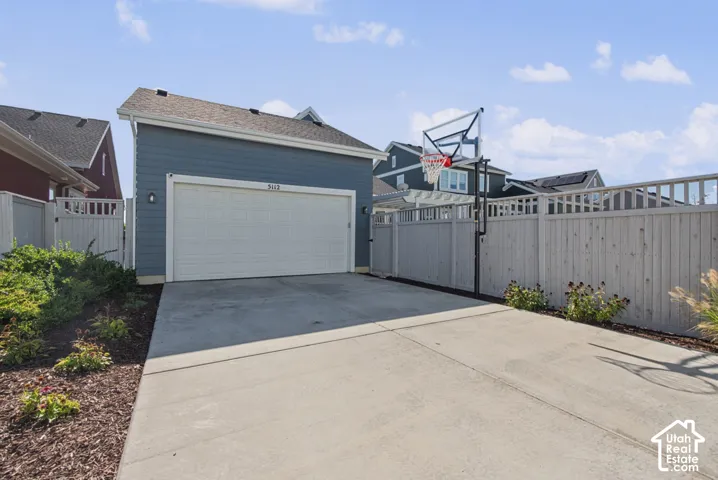 5112 W Lake Terrace Ave, South Jordan, Utah 84009