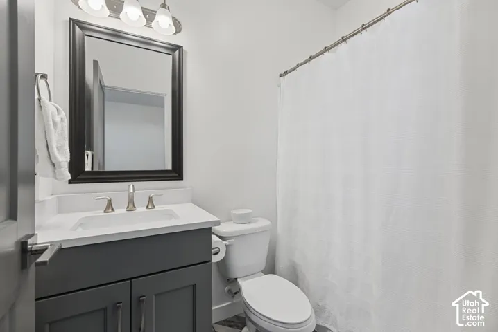 5112 W Lake Terrace Ave, South Jordan, Utah 84009