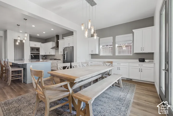 5112 W Lake Terrace Ave, South Jordan, Utah 84009