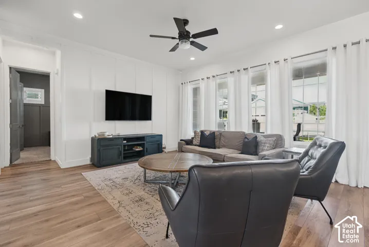 5112 W Lake Terrace Ave, South Jordan, Utah 84009