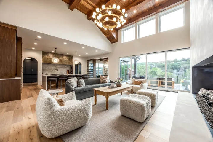 10188 S Dimple Dell Ln, Sandy, Utah 84092