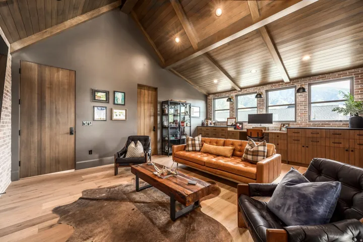 10188 S Dimple Dell Ln, Sandy, Utah 84092