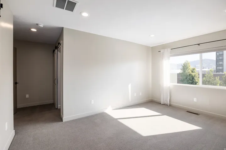 824 S West Temple #b, Salt Lake City, Utah 84101