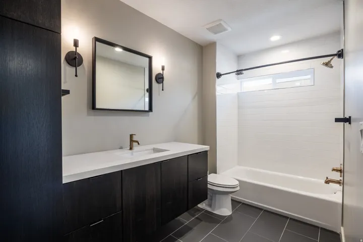 824 S West Temple #b, Salt Lake City, Utah 84101