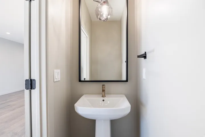 824 S West Temple #b, Salt Lake City, Utah 84101