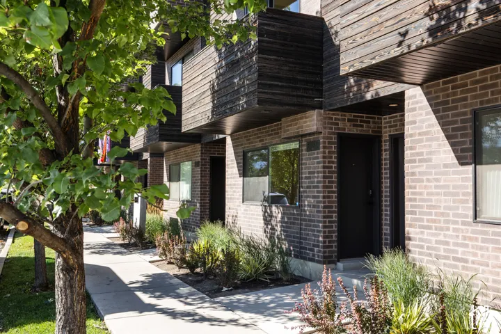 824 S West Temple #b, Salt Lake City, Utah 84101