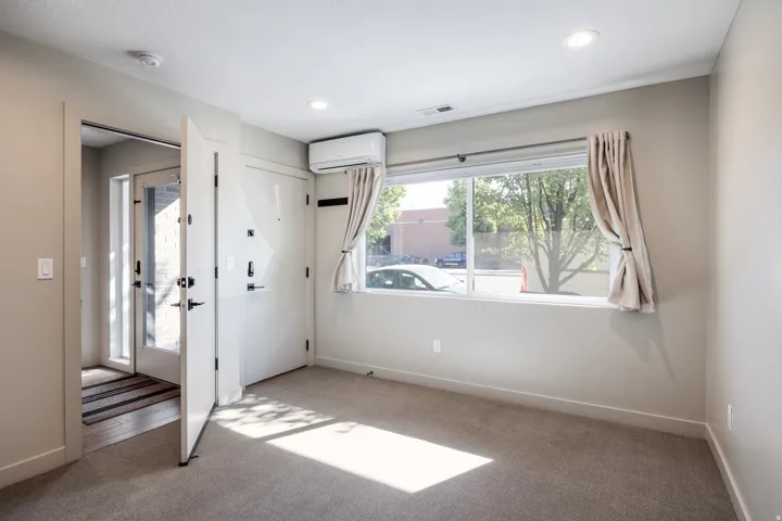 824 S West Temple #b, Salt Lake City, Utah 84101