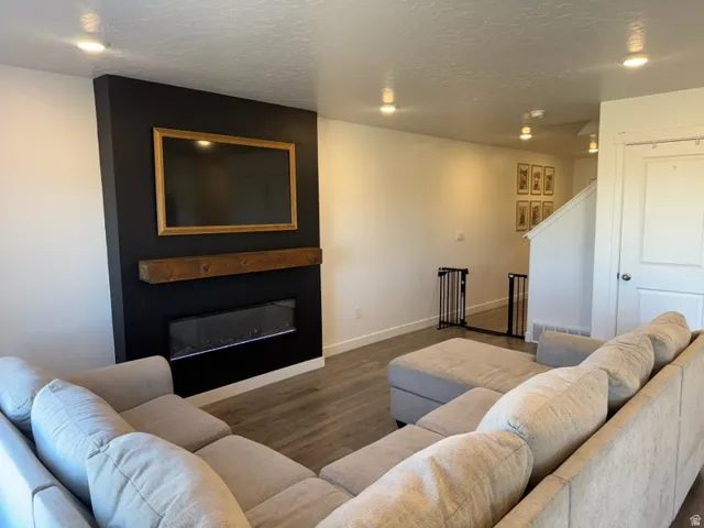 1206 W Hidden Spring Dr, Santaquin, Utah 84655