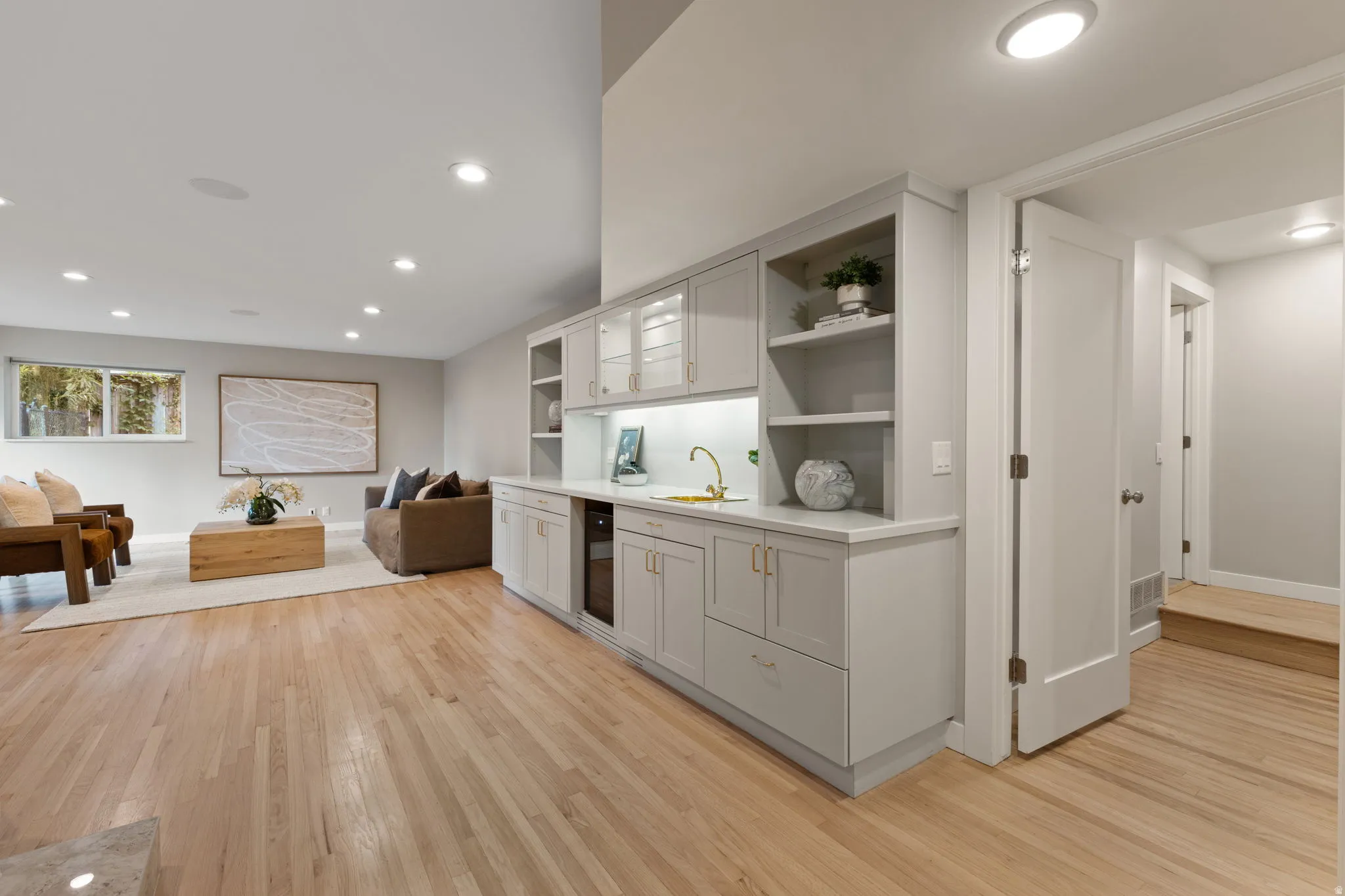 Lower level living room & wet bar