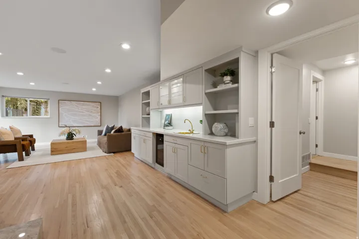 Lower level living room & wet bar