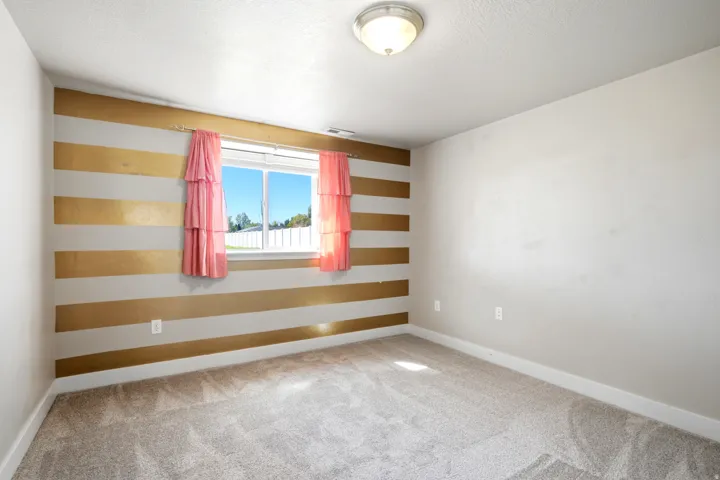 4355 W 1425 S, Syracuse, Utah 84075