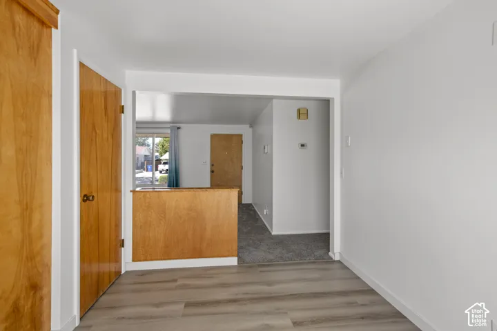 Wood-finish flooring with a neutral wall palette