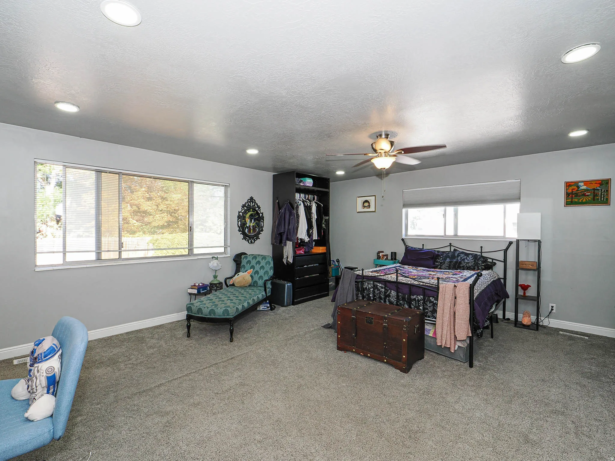 Primary bedroom.