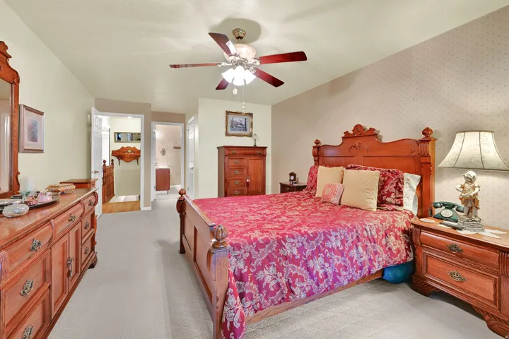 5494 S 250 E, Washington Terrace, Utah 84405