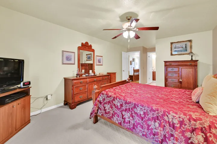 5494 S 250 E, Washington Terrace, Utah 84405