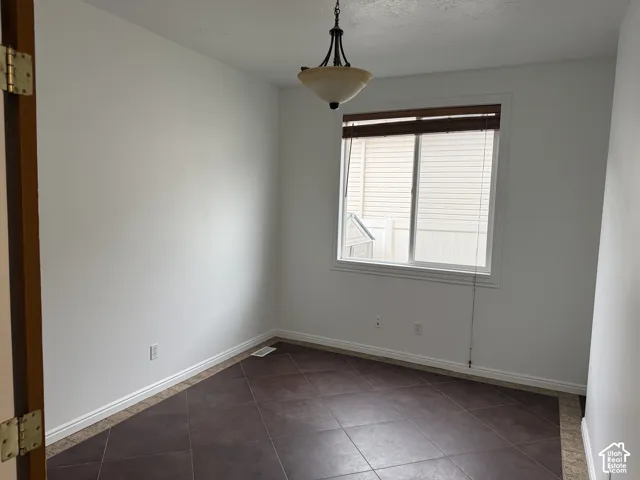 1453 S 400 E, Kaysville, Utah 84037