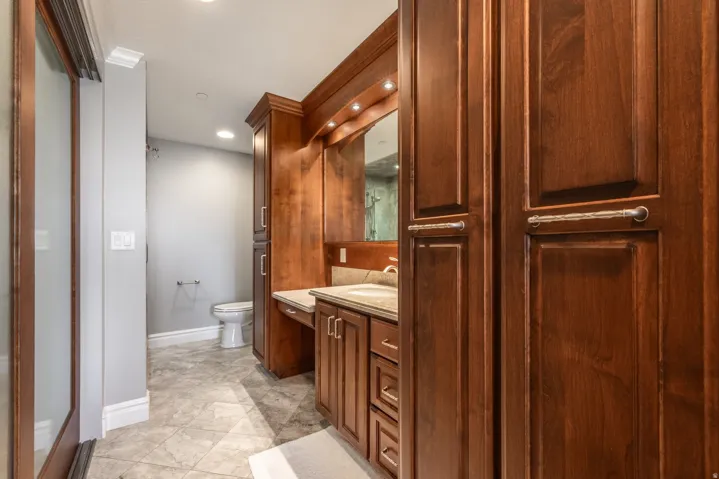 44 W Broadway #906 S, Salt Lake City, Utah 84101