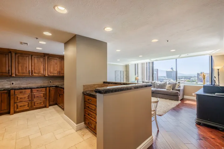 44 W Broadway #906 S, Salt Lake City, Utah 84101