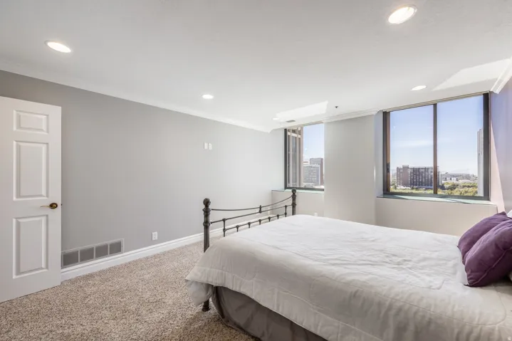 44 W Broadway #906 S, Salt Lake City, Utah 84101