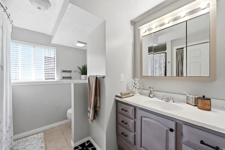 5375 W Saguaro Dr, West Jordan, Utah 84081