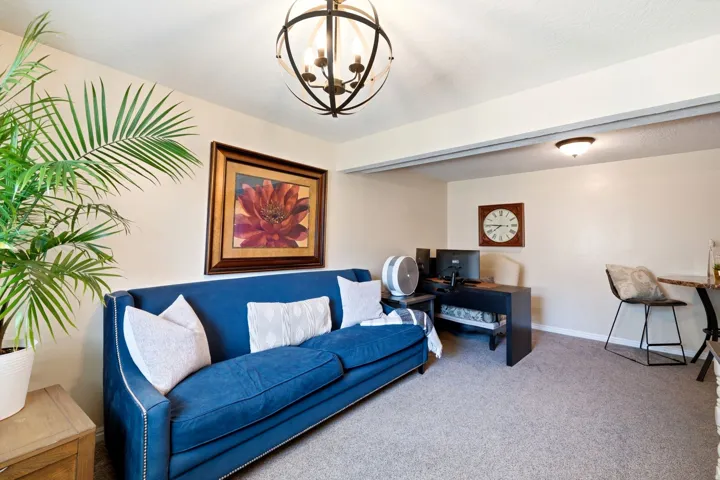 5375 W Saguaro Dr, West Jordan, Utah 84081