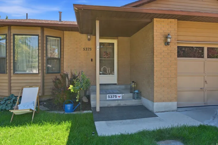 5375 W Saguaro Dr, West Jordan, Utah 84081