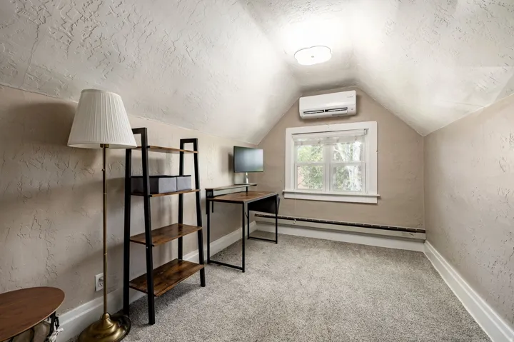 1527 S Roberta St, Salt Lake City, Utah 84115