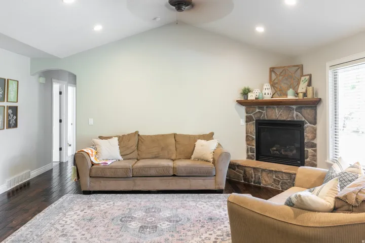 782 S 925 W, Lehi, Utah 84043