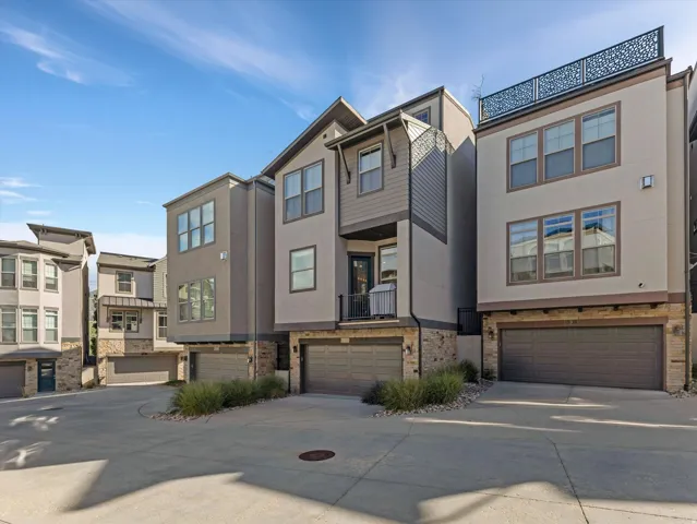7392 S Canyon Centre Pkwy #2, Cottonwood Heights, Utah 84121