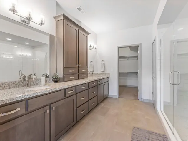 7392 S Canyon Centre Pkwy #2, Cottonwood Heights, Utah 84121