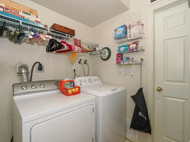 1966 E Mill Corner Cir #11, Millcreek, Utah 84106