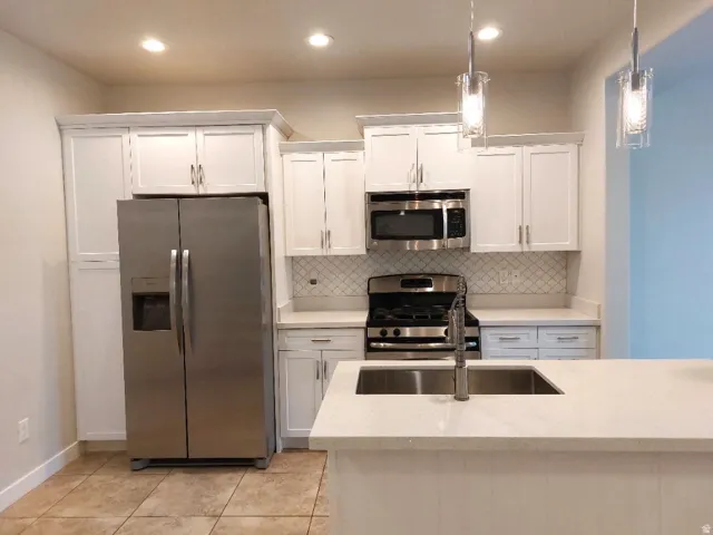 3693 W Lilac Heights Dr, South Jordan, Utah 84095