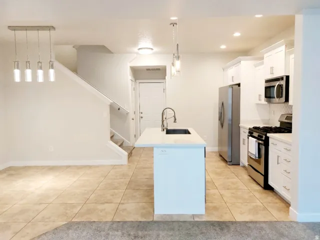 3693 W Lilac Heights Dr, South Jordan, Utah 84095