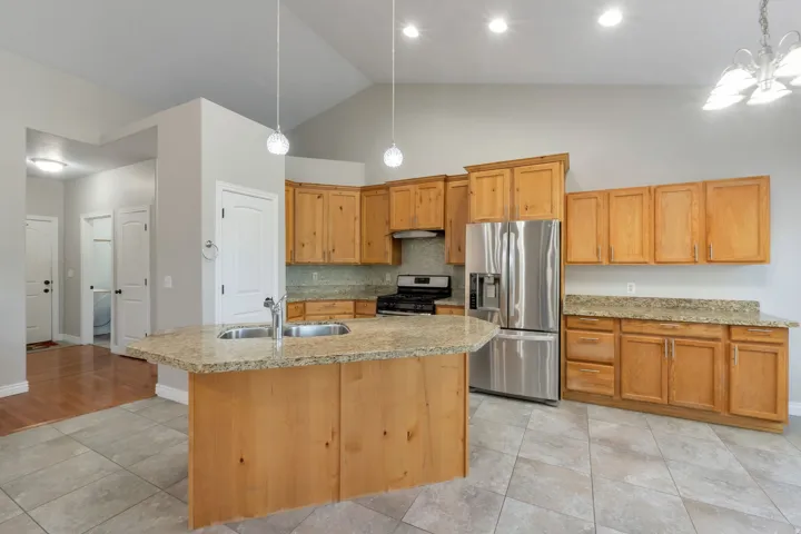 1184 W Michaelsen Way, West Jordan, Utah 84088