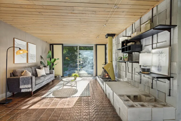 Wood-finish plank ceiling