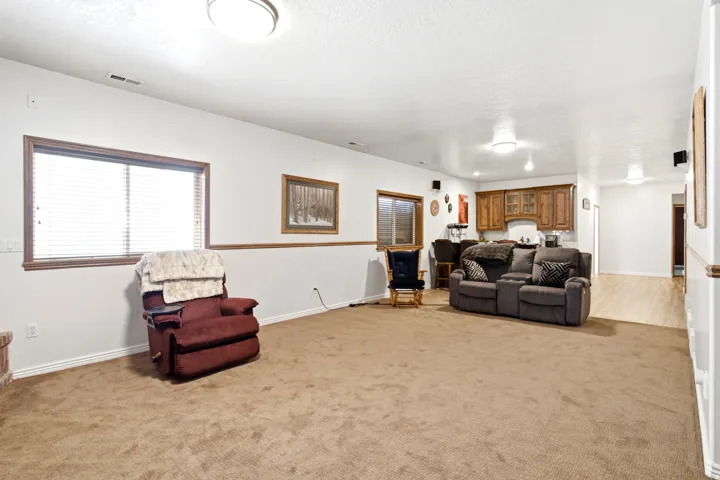 5945 S 1050 E, South Ogden, Utah 84405