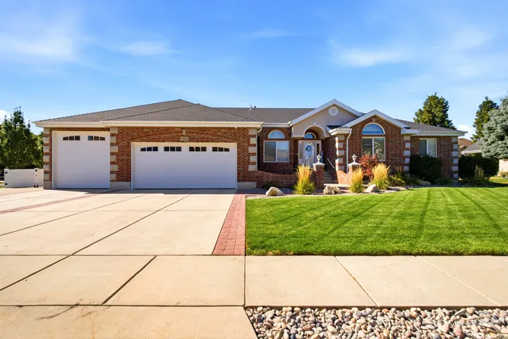 5945 S 1050 E, South Ogden, Utah 84405