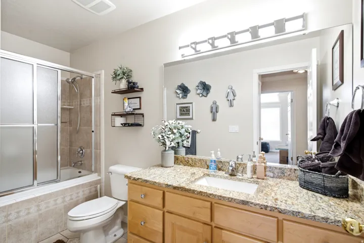 5945 S 1050 E, South Ogden, Utah 84405