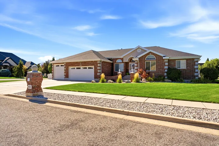 5945 S 1050 E, South Ogden, Utah 84405