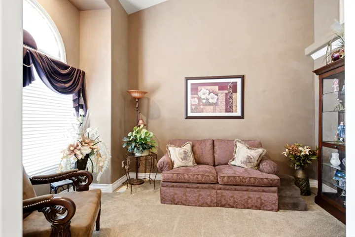 5945 S 1050 E, South Ogden, Utah 84405