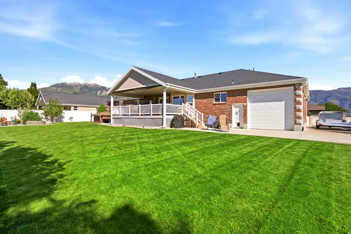 5945 S 1050 E, South Ogden, Utah 84405