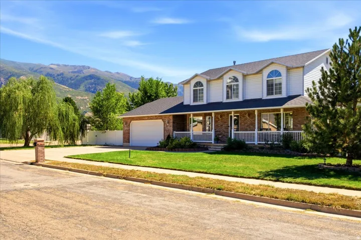 1787 E 7775 S, South Weber, Utah 84405