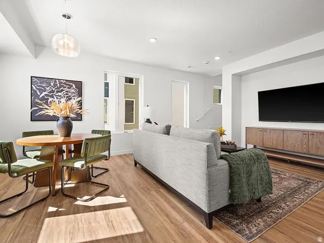 1034 W 1700 S ##111, Salt Lake City, Utah 84104