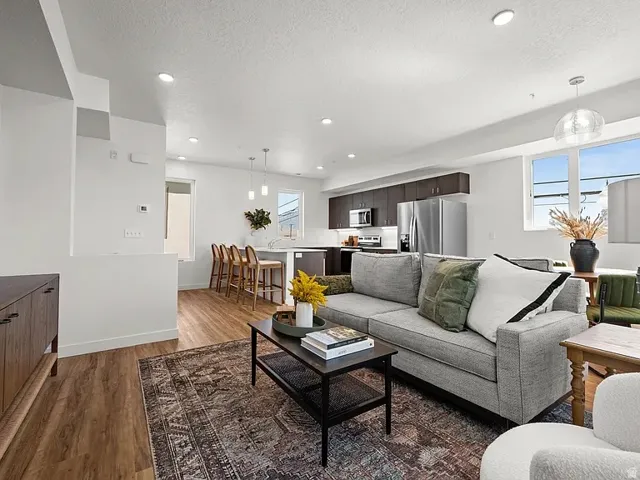 1034 W 1700 S ##111, Salt Lake City, Utah 84104