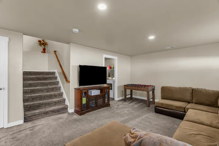6571 S Azimuth Ct, West Valley City, Utah 84081