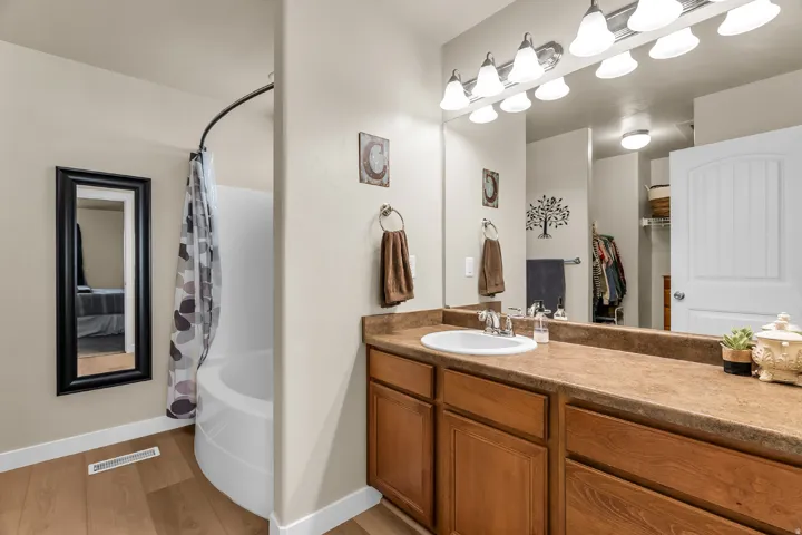 6571 S Azimuth Ct, West Valley City, Utah 84081