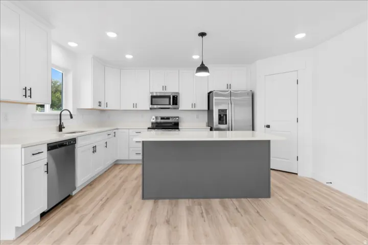 1048 N 580 E, Nephi, Utah 84648