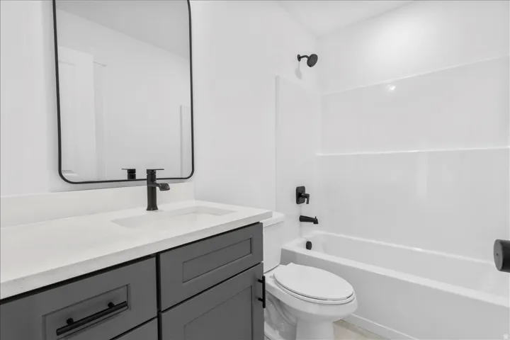 1048 N 580 E, Nephi, Utah 84648