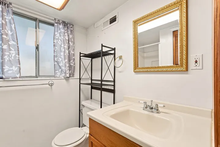111 W 400 S, Kaysville, Utah 84037