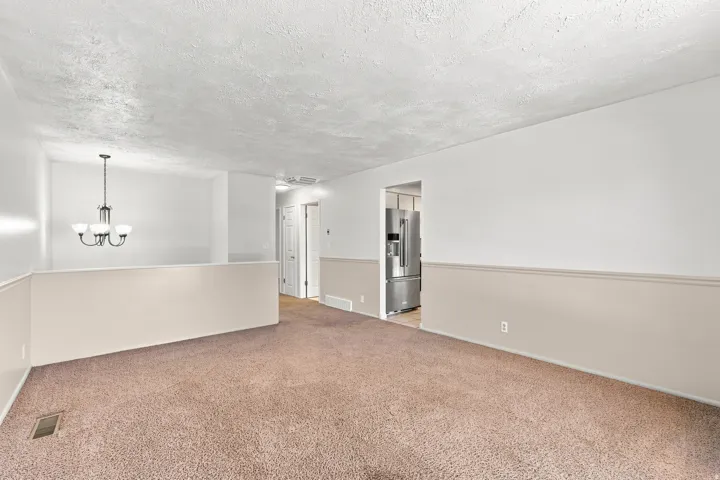 111 W 400 S, Kaysville, Utah 84037